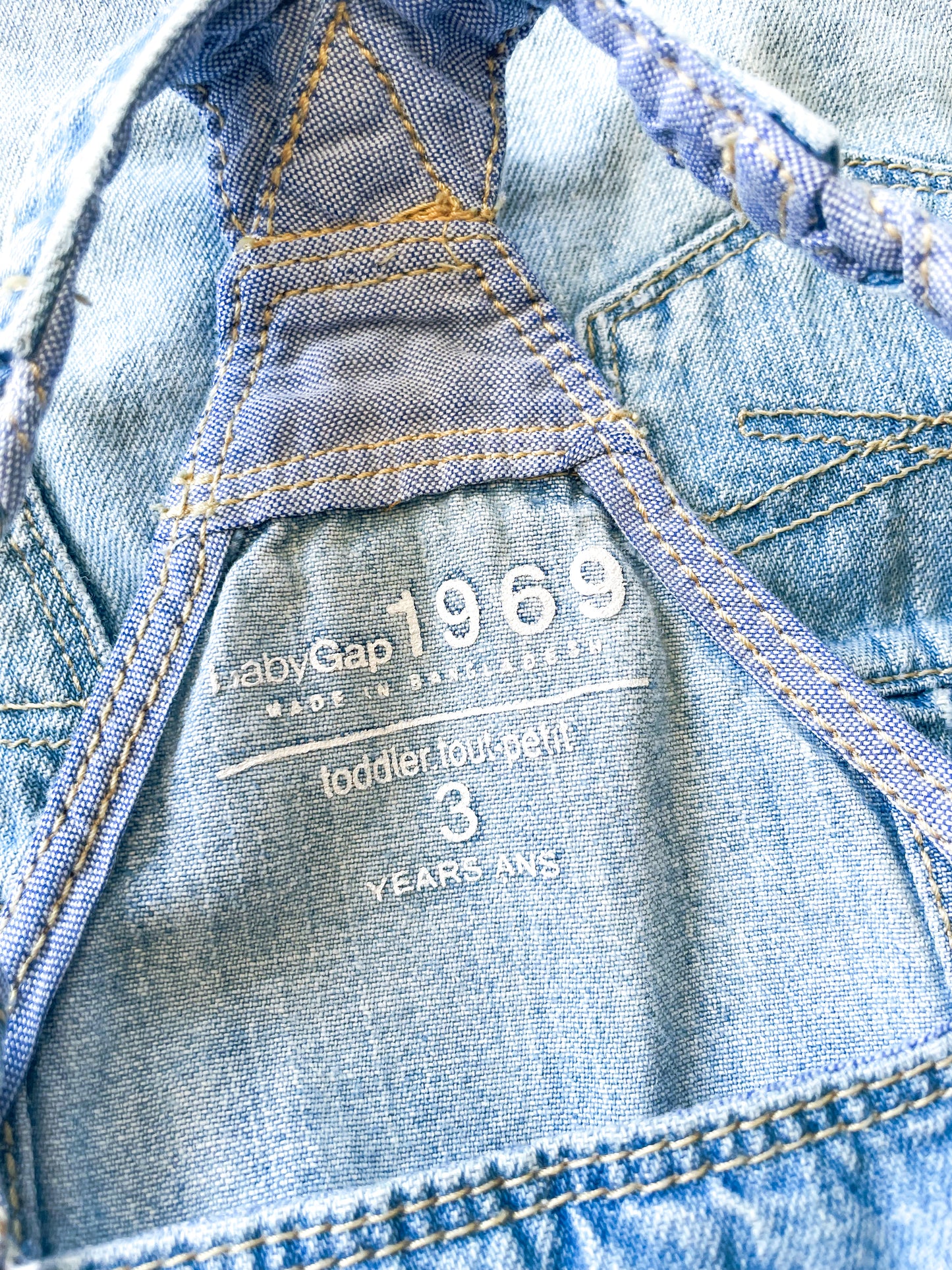 BabyGAP Denim Dress (Size 3)